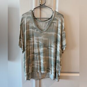 American Eagle Outfitters Camouflage V-Neck Tee